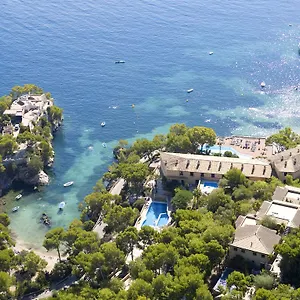https://petit-cala-fornells-hotel.balearic-islands.net
